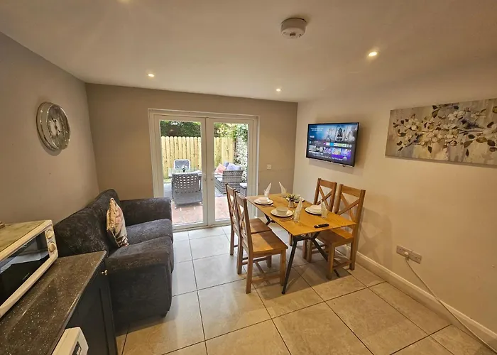 7 Eyre Square Lane 公寓 *
