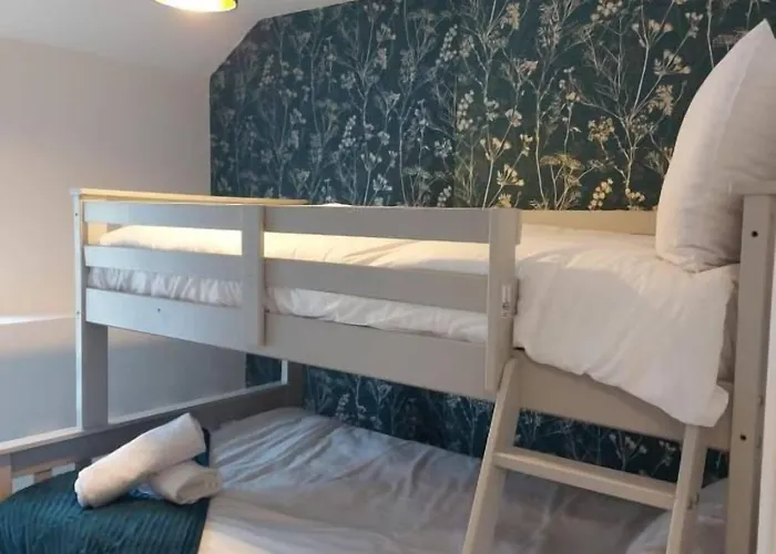 7 Eyre Square Lane Apartament