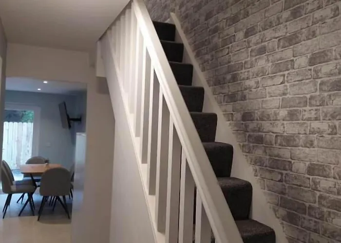 7 Eyre Square Lane Apartman Galway